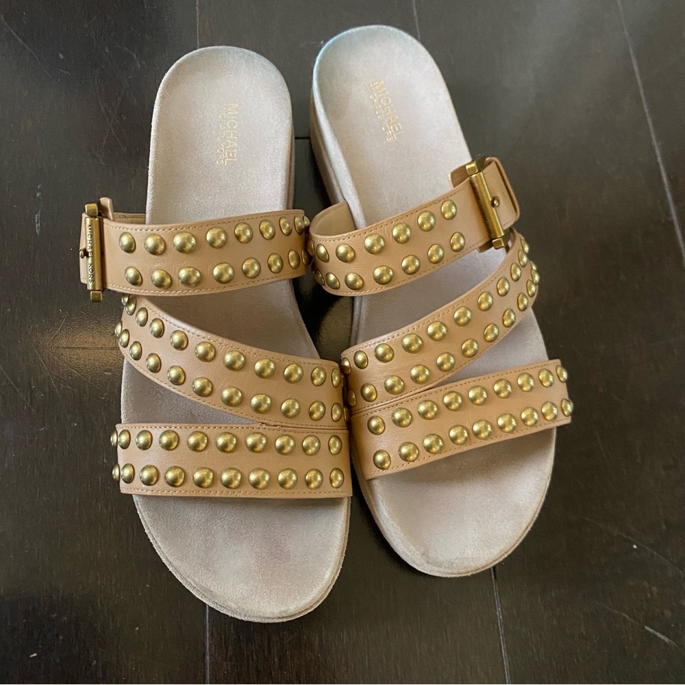 MICHAEL KORS Ansel Studded Leather Sandal Sz 9